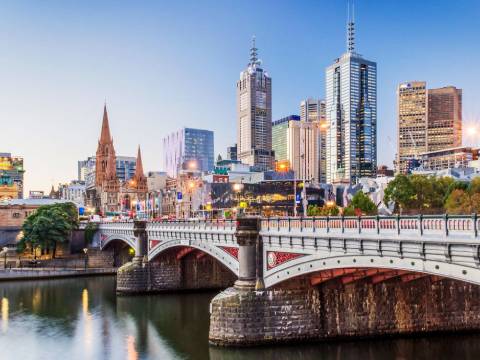 Courier from Noida to Melbourne
