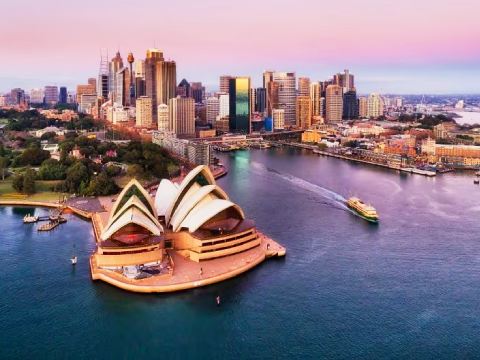 Courier from Delhi to Sydney