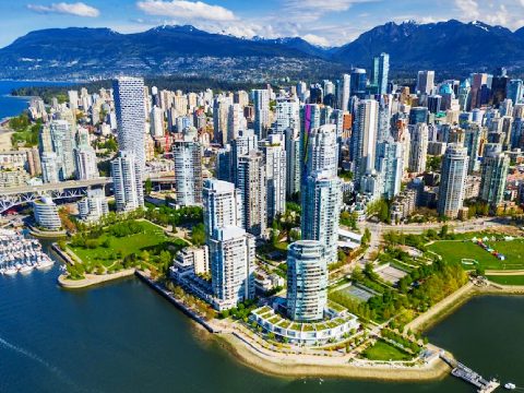 Courier from Noida to Vancouver